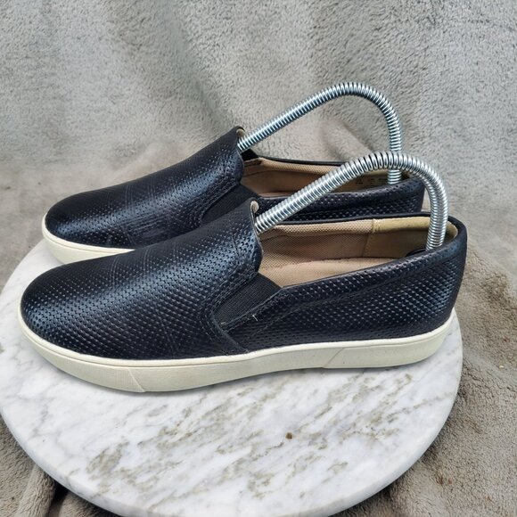 Naturalizer Shoes Womens Size 7 Black Leather Marrianne Slip On Sneaker *Read* - Picture 1 of 9
